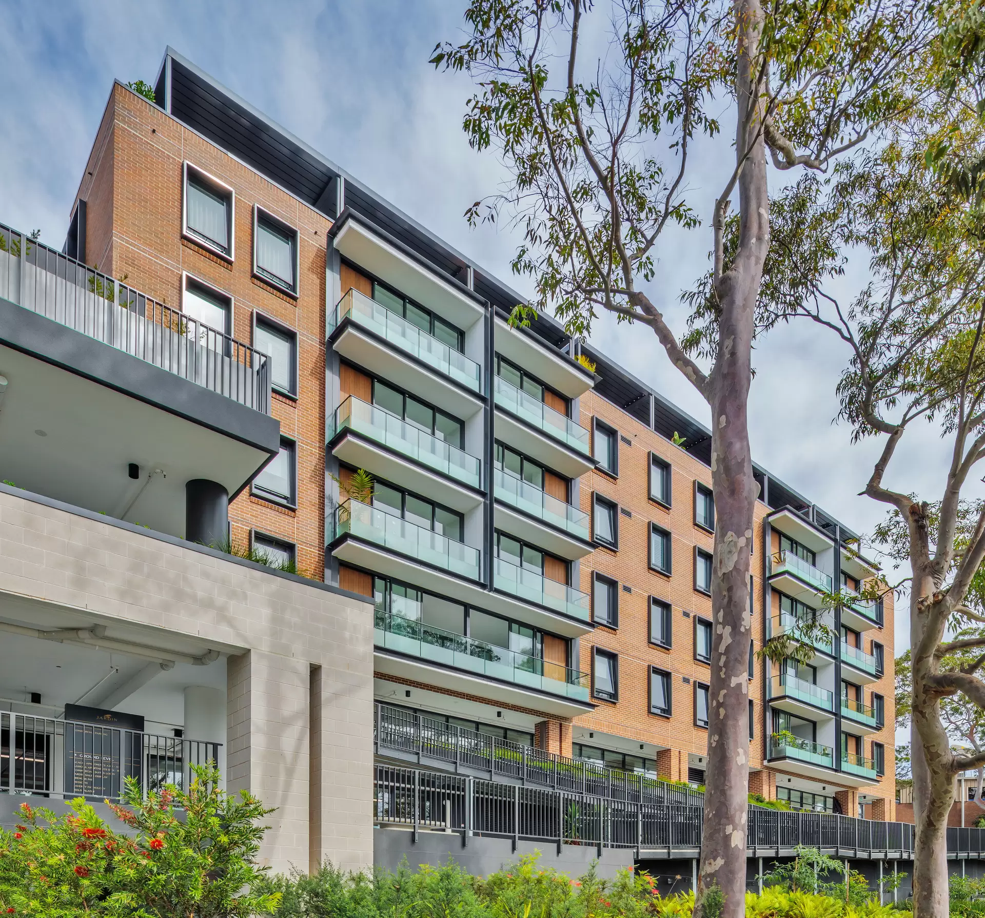 Frenchs Forest Sold by One Commercial - image 1