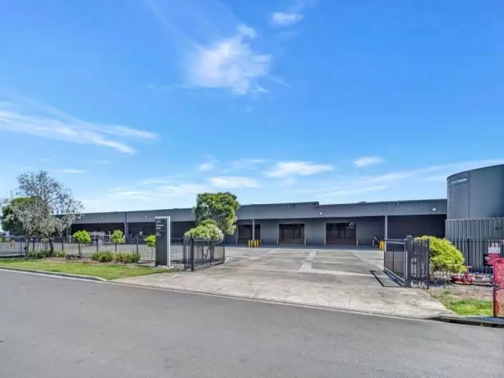 Unit 2/233 Milperra Road, Bankstown For Lease by One Commercial - image 1