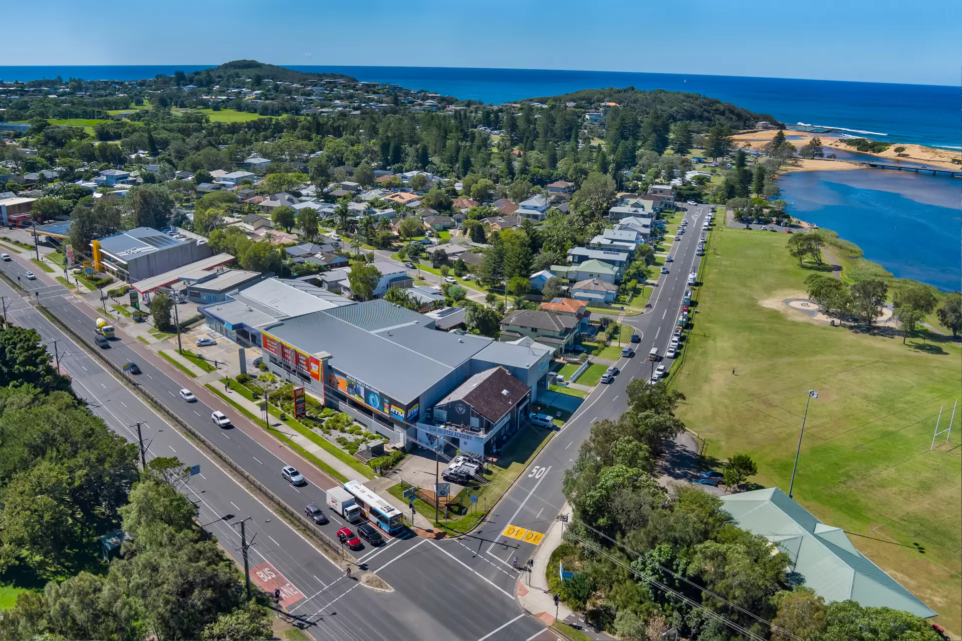 Narrabeen For Lease by One Commercial - image 1