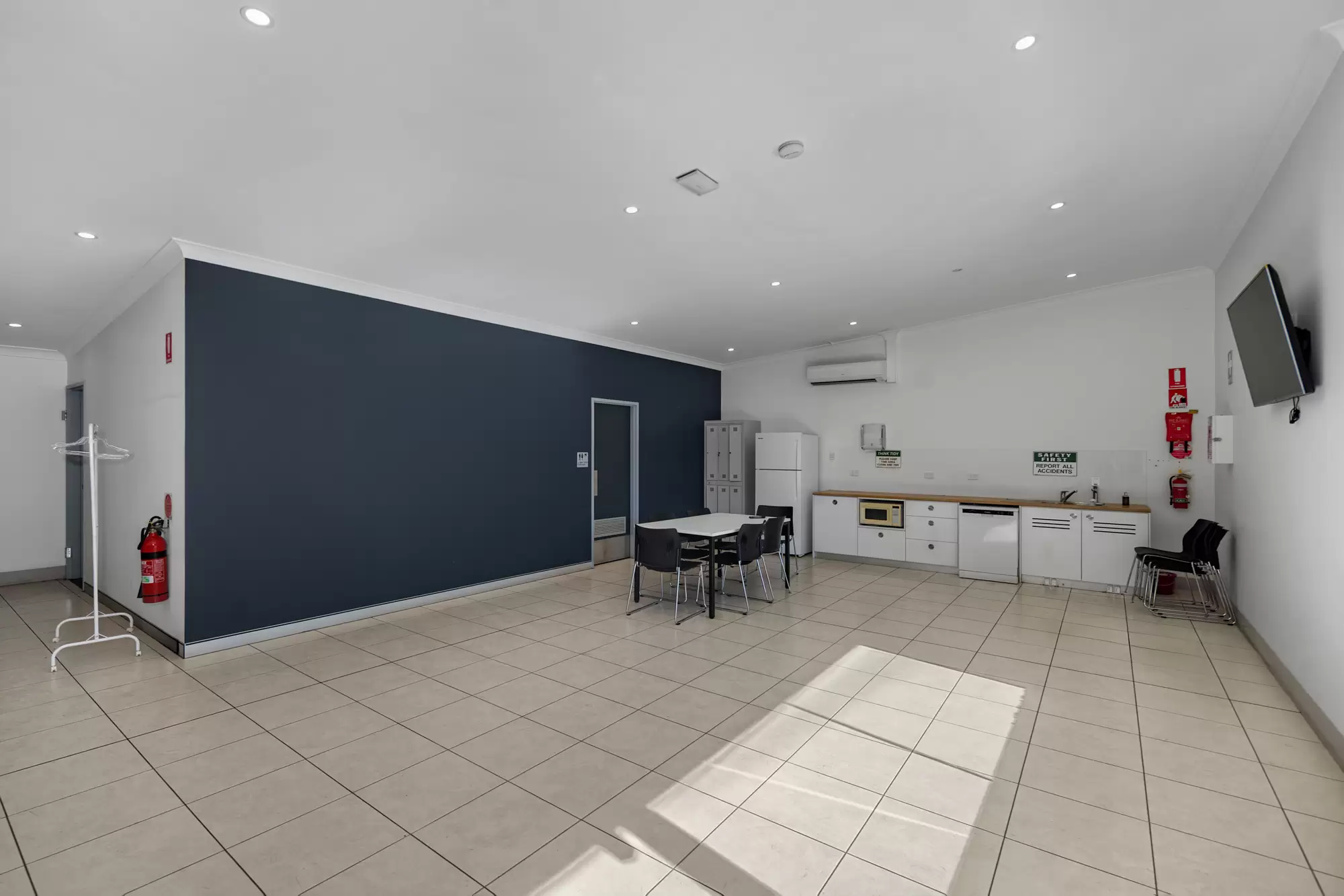 Narrabeen For Lease by One Commercial - image 18