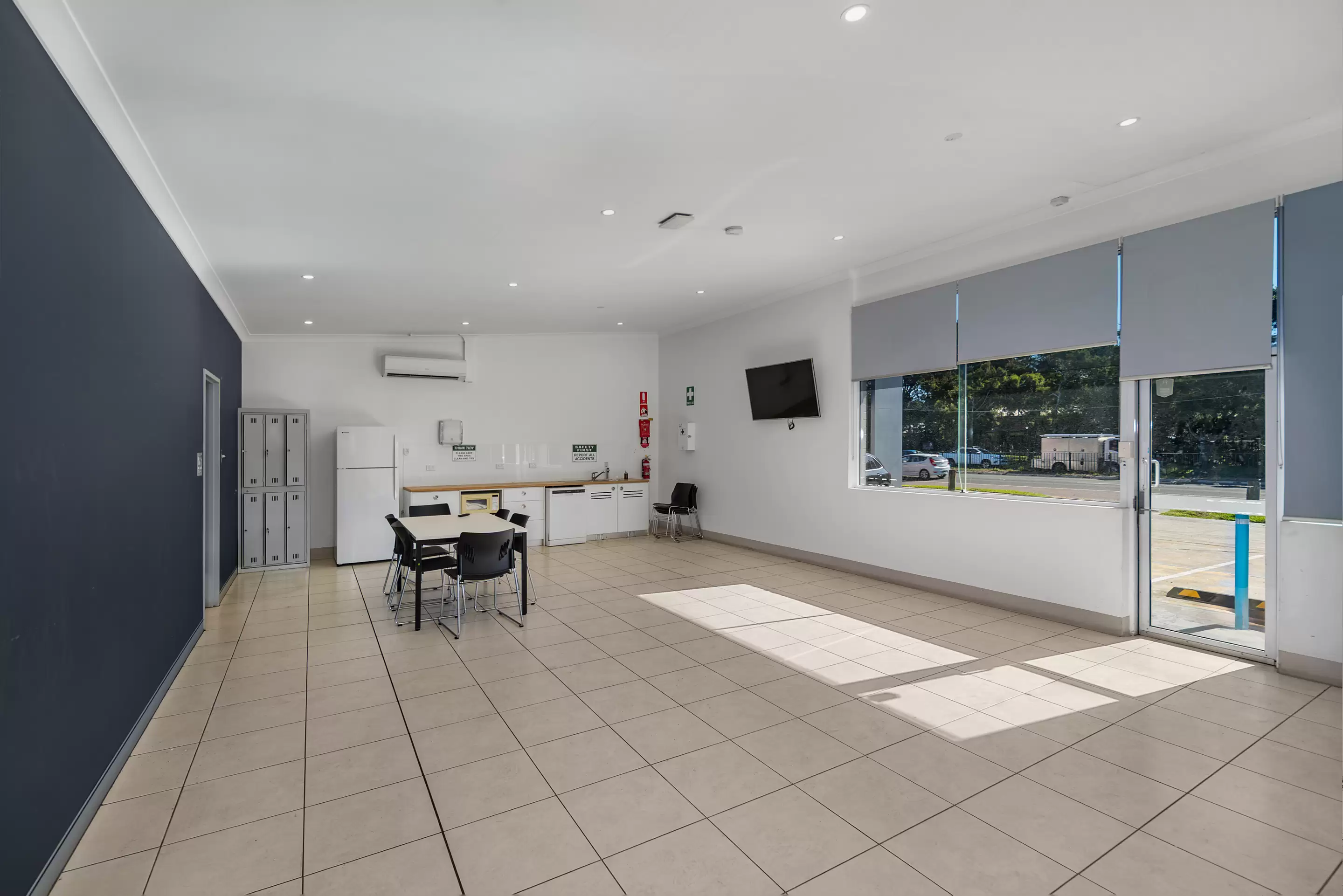 Narrabeen For Lease by One Commercial - image 8
